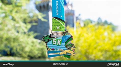 First Look At 2024 Disneyland Half Marathon Weekend Medals