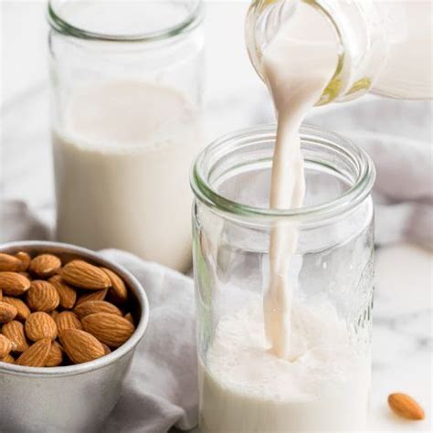 Want To Learn How To Make Almond Milk You Only Need 5 Minutes A