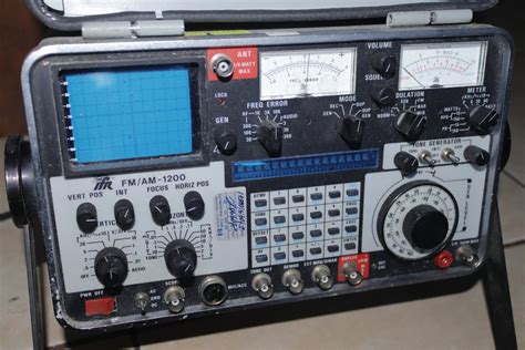 Aeroflex IFR 1200 AM FM Spectrum Analyzer Communication Service Monitor