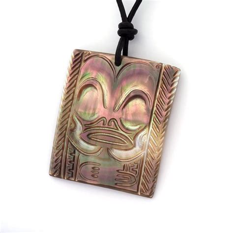 Pendentif En Nacre De Tahiti Et Collier En Cuir Taaroa Bijoux