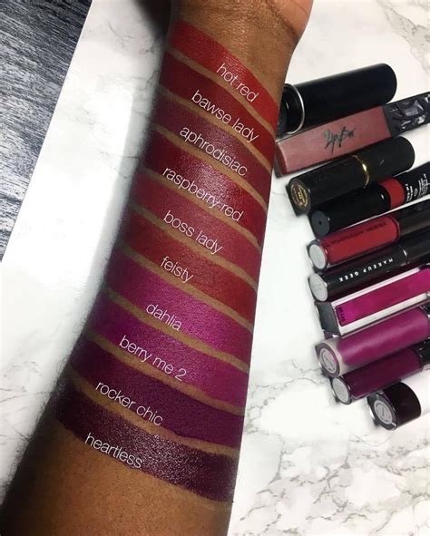 Cocoa Swatches Red And Berry Lippies For Your Vday Slay 💋 ️💄 In 2022 Lipstick For Dark