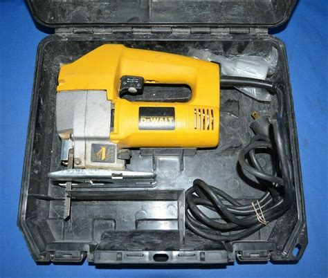 Dewalt Dw318 Variable Speed Orbital Jig Saw Ebay