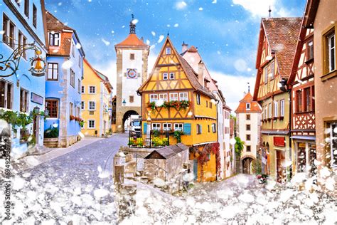 Cobbled street and architecture of historic town of Rothenburg ob der ...