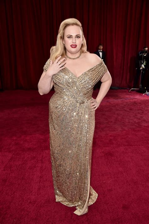 Fans Love Rebel Wilson S Recycled Oscars Look From Before Weight Loss