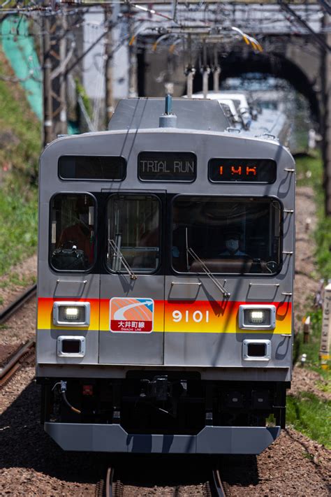 2nd Train 【東急】9000系9001f長津田車両工場出場試運転の写真 Topicphotoid35627