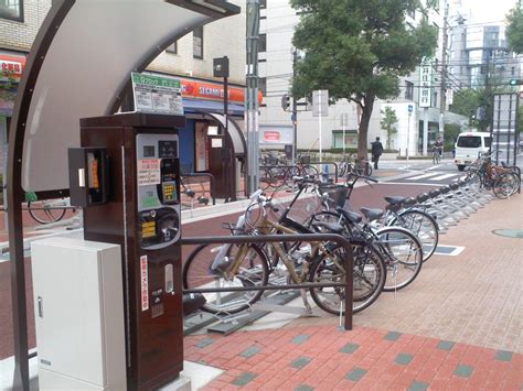 自転車 駐輪場