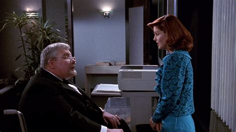 The Naked Gun The Smell Of Fear Screencap Fancaps