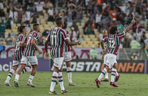 Titulo Sabor De Chocolate Fluminense Goleia O Flamengo E