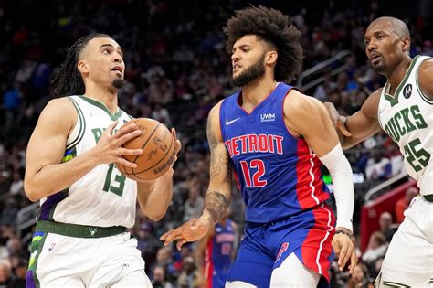 3 Takeaways From The Milwaukee Bucks Dominant Win Over Detroit Pistons