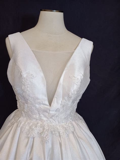 Lucinda Wedding Dress Size 10 12 And 12 14 We Have Dresses