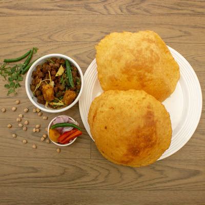 Om Bhature Wale In Karol Bagh Delhi Order Food Online Swiggy