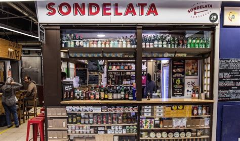 El Mercado De San Fernando Una Referencia Gastronómica En Lavapiés