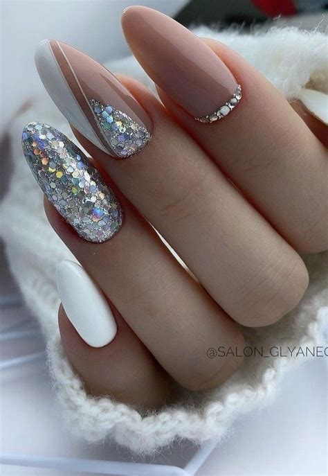 Pin By Linda On Manicure Me Gel Nails Nude Nails Winter Nails