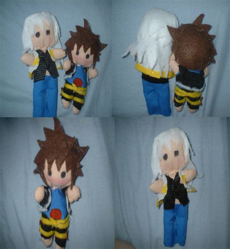 Sora An Riku Plushies By Devilishxuke On Deviantart