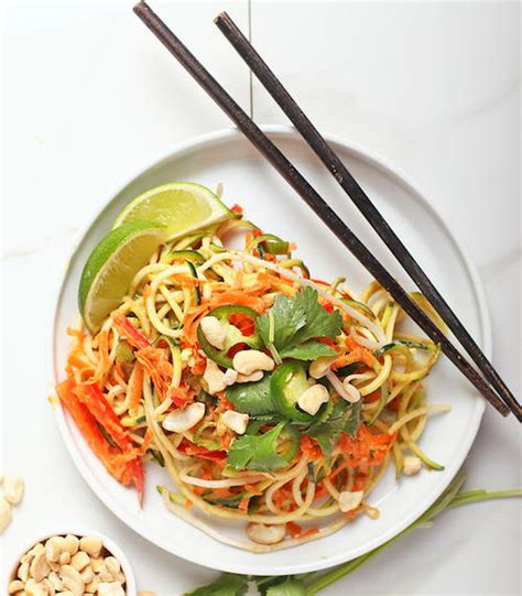 Raw Pad Thai With Spicy Peanut Sauce