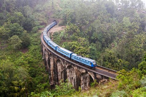 Ella Odyssey Scenic Train Journey PanLanka