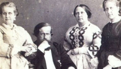 Maria Leopoldina da Áustria filhos conheça os irmãos de Dom Pedro II DCI