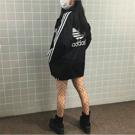 Pin av fuck off på clothezzz