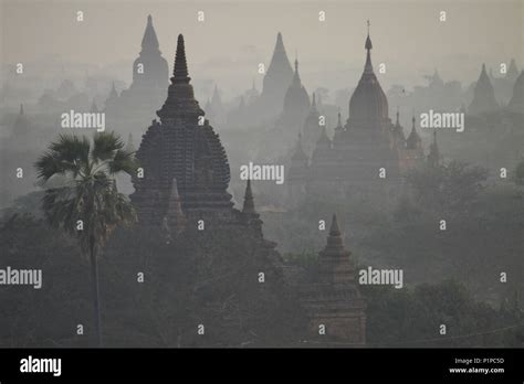 Temples of Bagan Stock Photo - Alamy