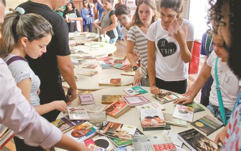 Central Do Voluntariado Promove Feira De Troca De Livros E Gibis No