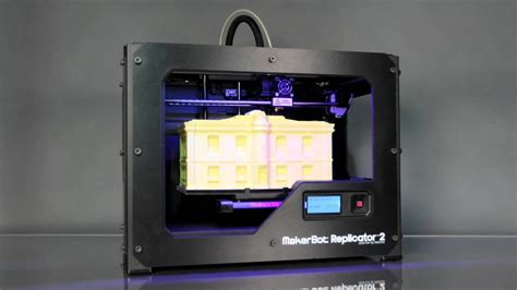 Makerbot Replicator 2 Desktop 3d Printer How It Works Youtube