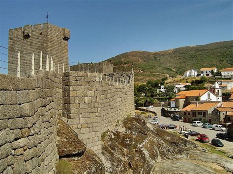 Castelo De Linhares Da Beira Portugal Vitor Oliveira Flickr