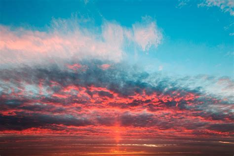 Senja Horison Awan Langit Clouds Sunset 4k WallpaperUse