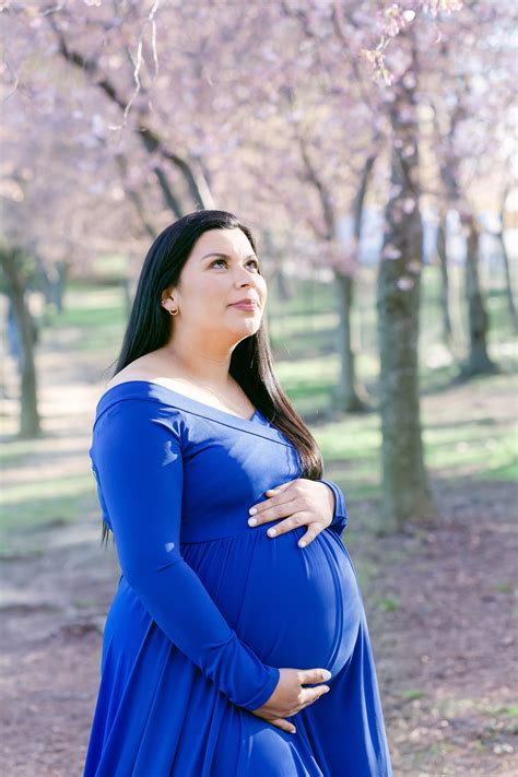 Cherry Blossom Maternity Session Washington Dc — Lincoln Photography