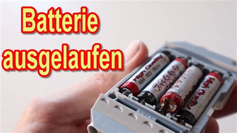 Ausgelaufene Batterie Gerät säubern Kontakte reinigen Gerät