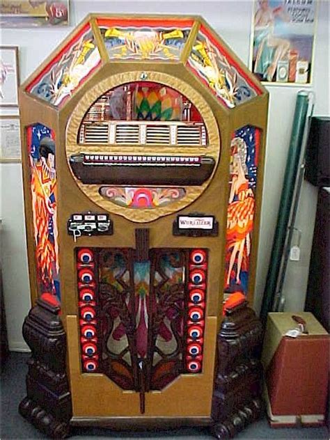 Jukebox Wurlitzer 1942 Victory Model Jukebox Victorious Model