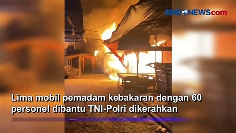 Diduga Terjadi Korsleting Belasan Kios Dan Warung Di Jambi Terbakar