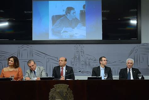 Diploma de Honra ao Mérito é entregue à FOA UNESP