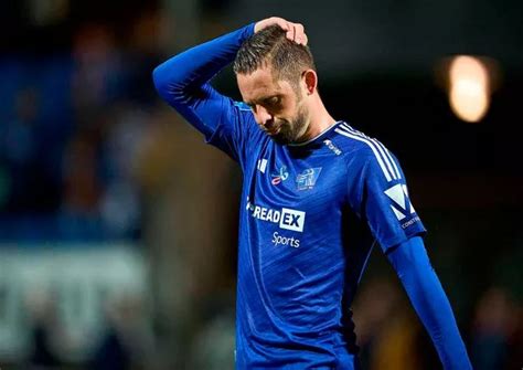 Gylfi Sigurdsson Becomes Iceland S Record Goalscorer With Brace On