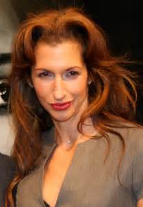 Alysia Reiner - Wikipedia