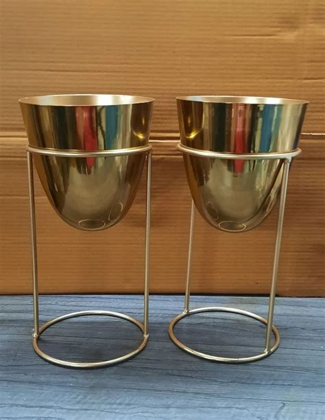 Metal Flowerpot Stand Height Inch At Rs In Moradabad Id