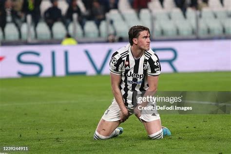 Dusan Vlahovic Of Juventus Fc Looks Dejected During The Uefa News