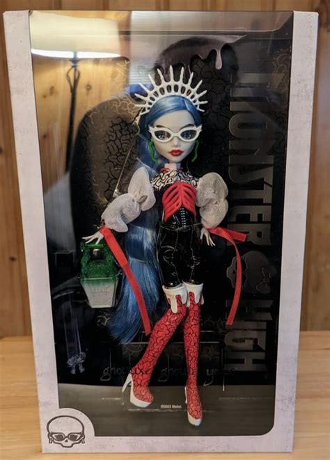 Monster High Collector Doll Ghouluxe Ghoulia