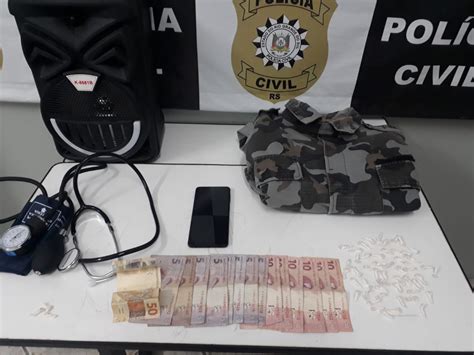 Polícia Civil Prende Suspeito Por Tráfico De Drogas Em Santana Do