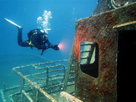 Wreck diving in Malta to become a certified wreck diver