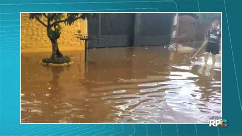 Temporal derruba árvores e alaga ruas em Londrina Norte e Noroeste G1