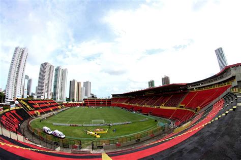 Jogo entre Sport e São Paulo tem esquemas de trânsito e segurança na