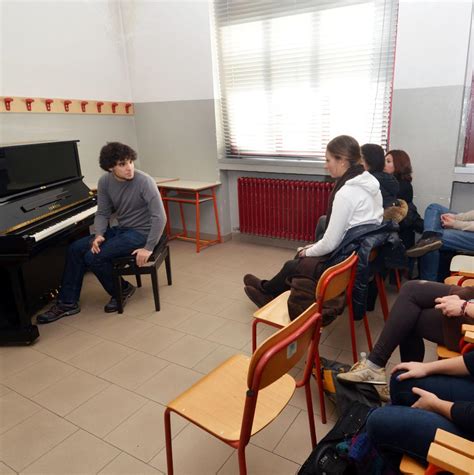 Scuola E Iscrizioni Il Liceo Piace Ma Nel Lecchese Si Cercano Periti