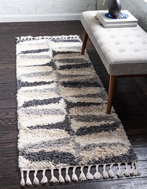 Jeramiah - Modern Shaggy Area Rug – Warmly