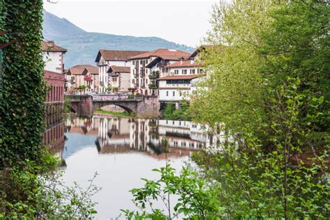 El Valle de Baztan pueblo a pueblo ruta por la trilogía de Dolores Redondo