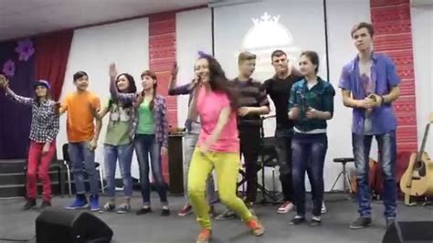 МОЛОДЕЖКА - YouTube