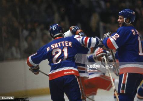 78 Duane Sutter Islanders Photos & High Res Pictures - Getty Images