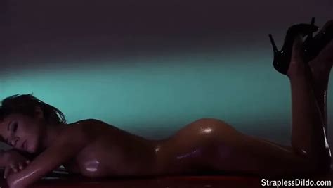 Free Lesbian Oil Massage Porn Videos Xhamster