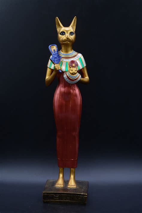 Statue der ägyptischen Göttin Bastet Joy Love Music Family Etsy