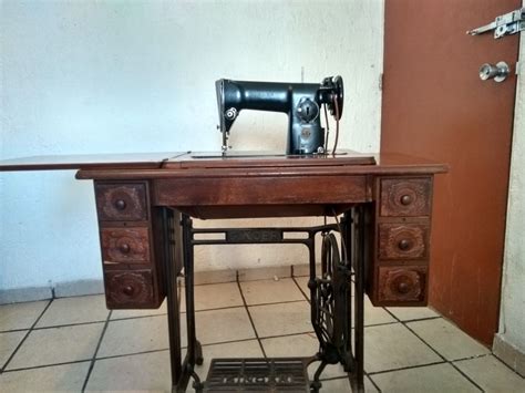 Maquina De Coser Antigua Marca Singer En Mercado Libre