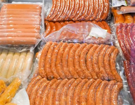 Роскачество назвало лучшие сосиски по ГОСТу из натурального мяса: без ...